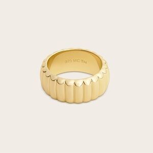New in box Italic gold vermeil Aurelia Bold Ring 6.5
